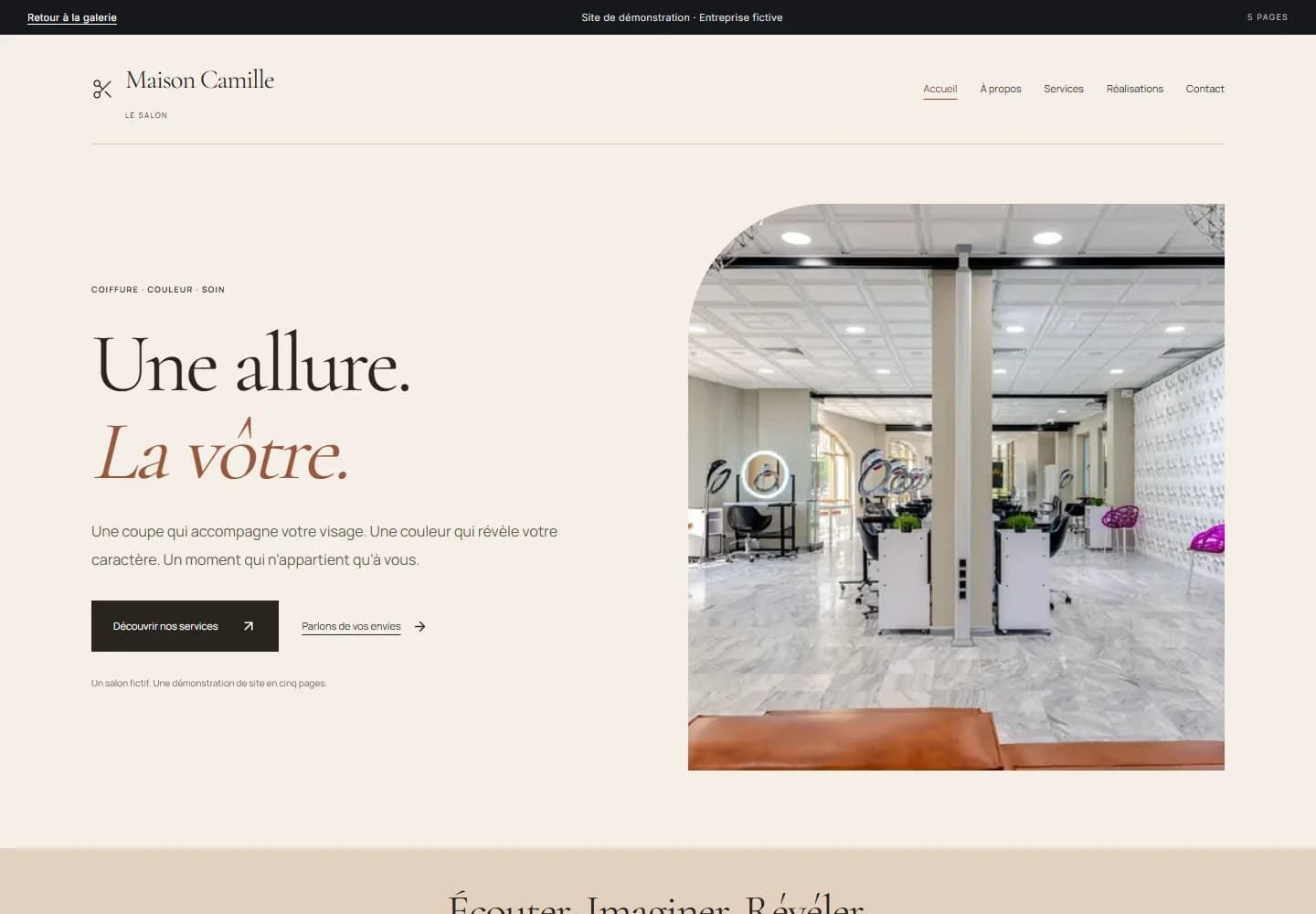 Capture de l’accueil du site fictif Maison Camille, dont le menu donne accès aux cinq pages de démonstration